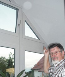 Barrierefreies Lüften von Oberlichtfenster und Dachfenster